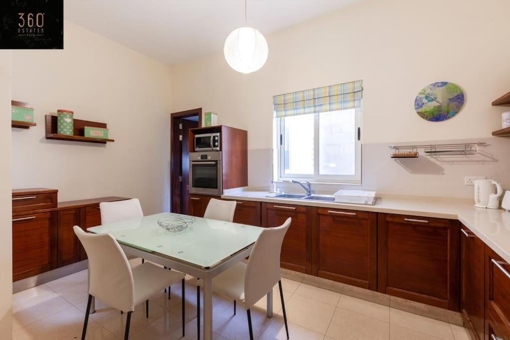 Beautiful, Typical Maltese 4Br Home With Roof Top By 360 Estates Sliema Zewnętrze zdjęcie