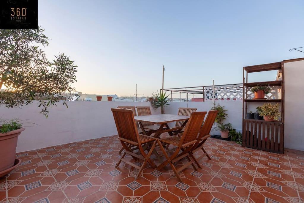 Beautiful, Typical Maltese 4Br Home With Roof Top By 360 Estates Sliema Zewnętrze zdjęcie