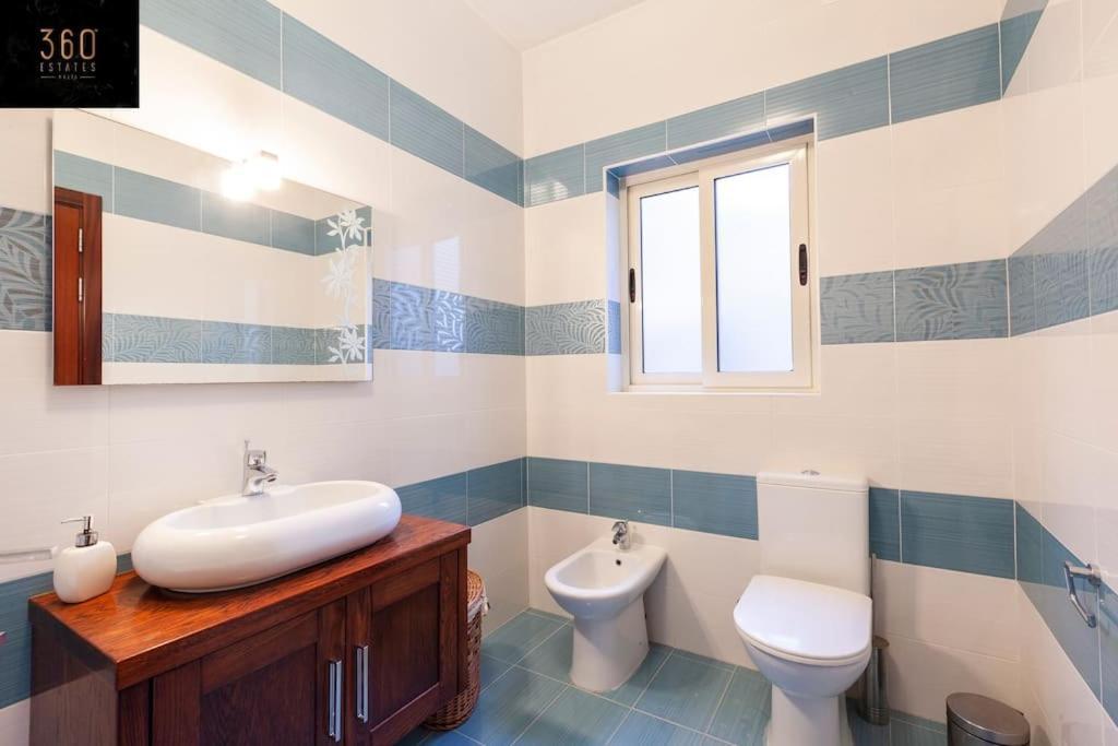 Beautiful, Typical Maltese 4Br Home With Roof Top By 360 Estates Sliema Zewnętrze zdjęcie