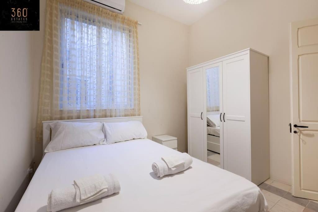 Beautiful, Typical Maltese 4Br Home With Roof Top By 360 Estates Sliema Zewnętrze zdjęcie