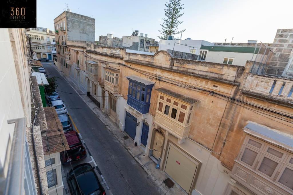 Beautiful, Typical Maltese 4Br Home With Roof Top By 360 Estates Sliema Zewnętrze zdjęcie
